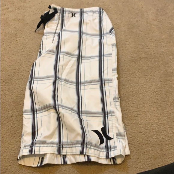 Hurley board shorts, size 30 - Picture 3 of 4